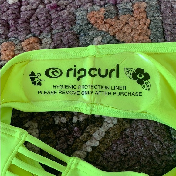 Ripcurl Bikini - Picture 4 of 7